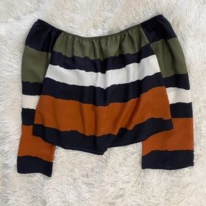 NWOT Charlotte Russe Off-Shoulder top XS